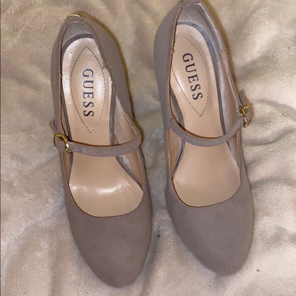 Guess tan suede stilettos with strap - Picture 2 of 4